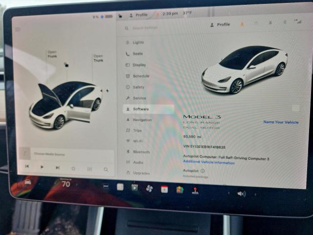 Tesla Model 3 Image 9