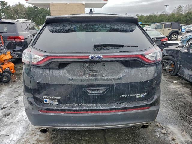 Ford Edge Titanium Image 10