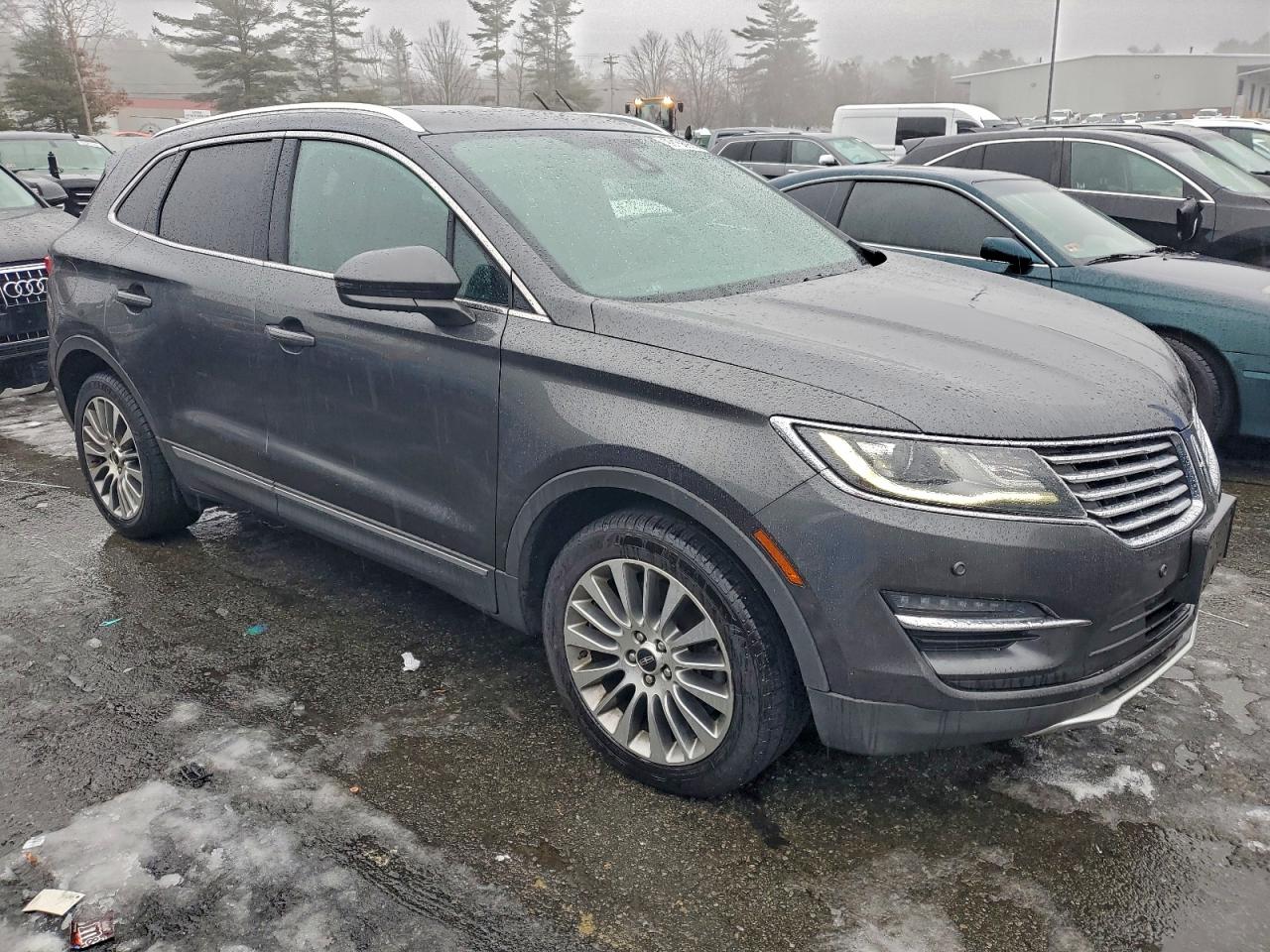 Lincoln MKC Reserve Image 10