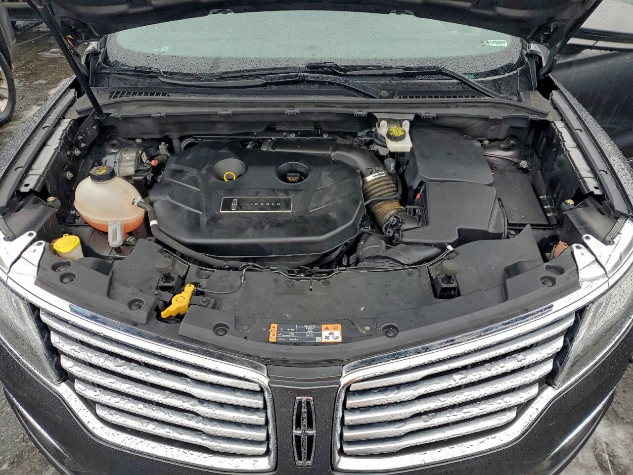 Lincoln MKC Reserve Image 2