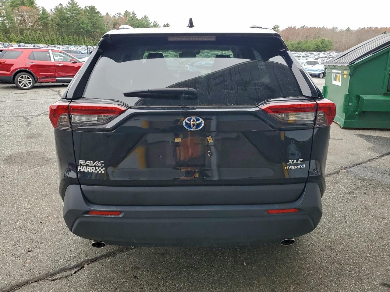 Toyota RAV4 Xle Image 11