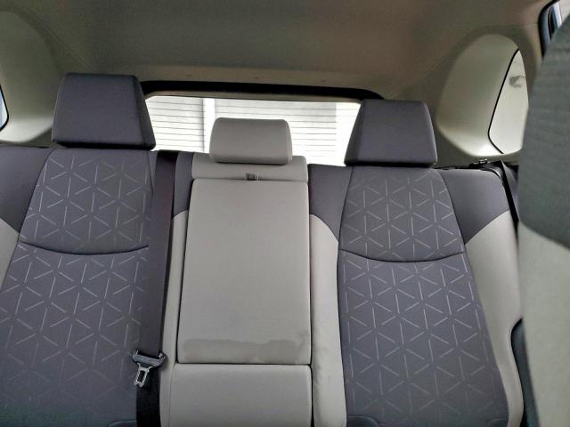 Toyota RAV4 Xle Image 10