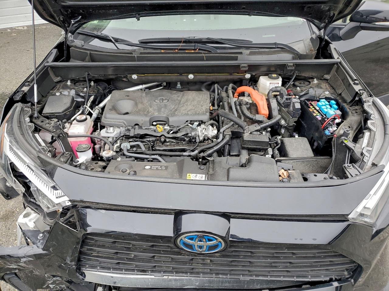 Toyota RAV4 Xle Image 7