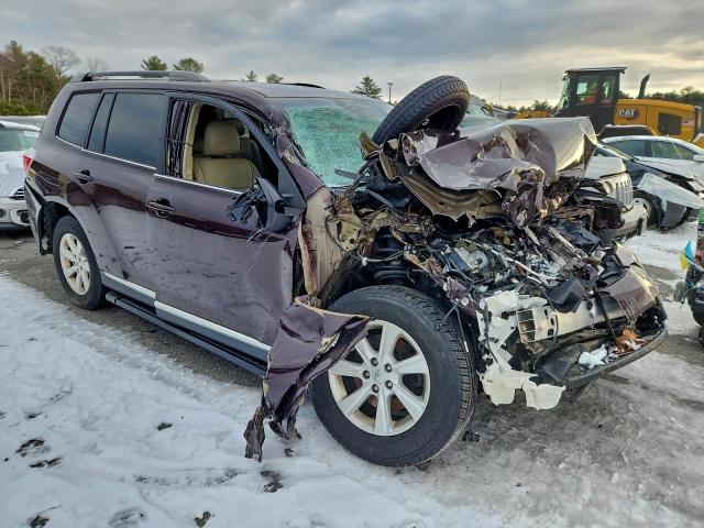 Toyota Highlander Base Image 4