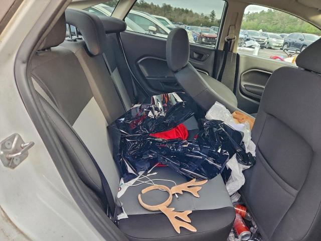 Ford Fiesta S Image 10