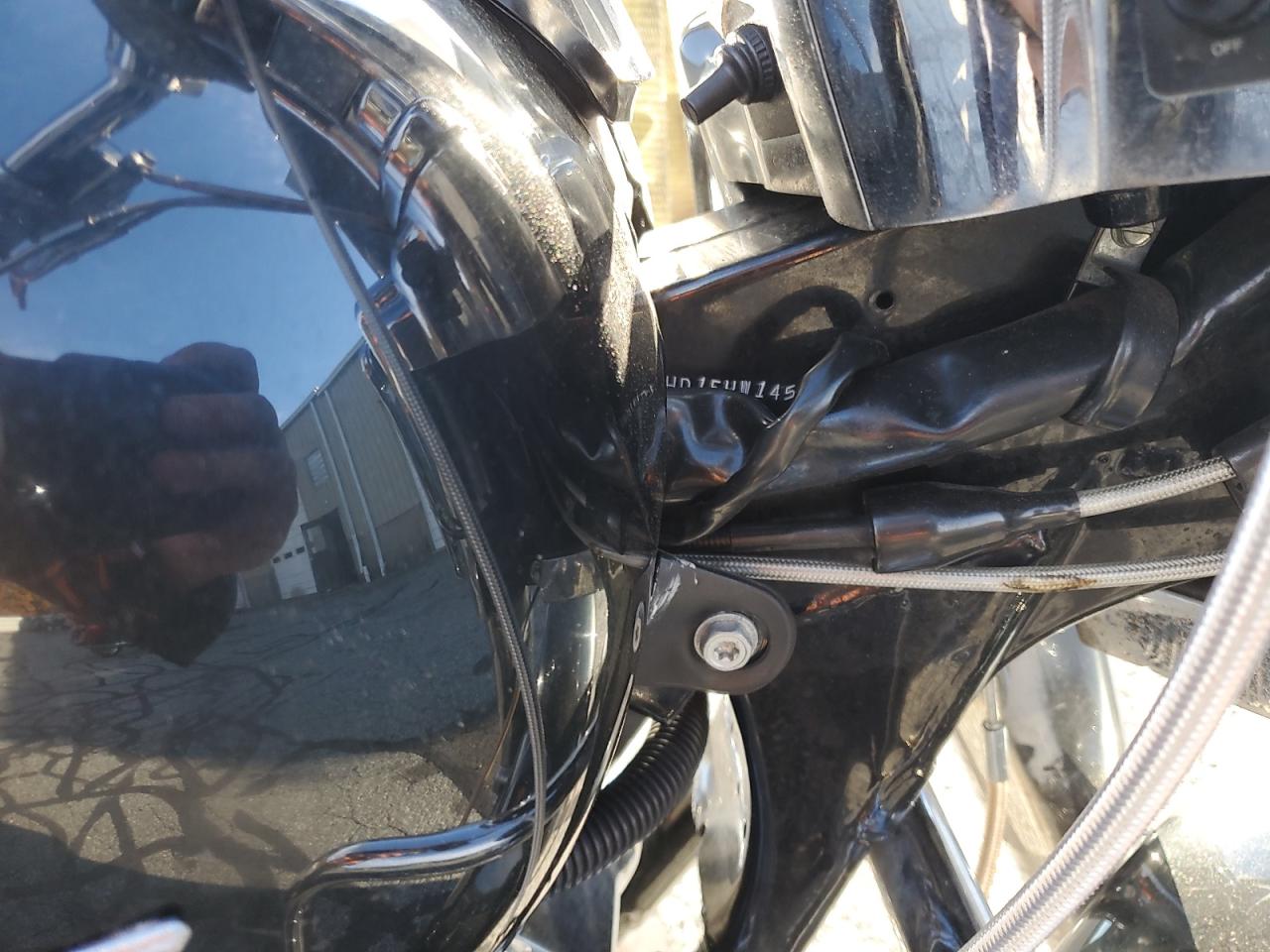 Harley-Davidson Fl Image 3