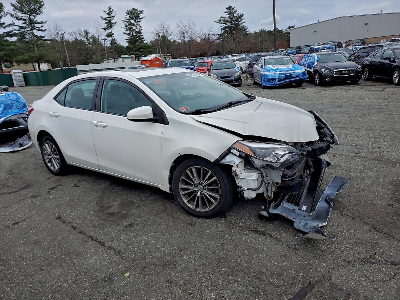 Toyota Corolla L Image 3