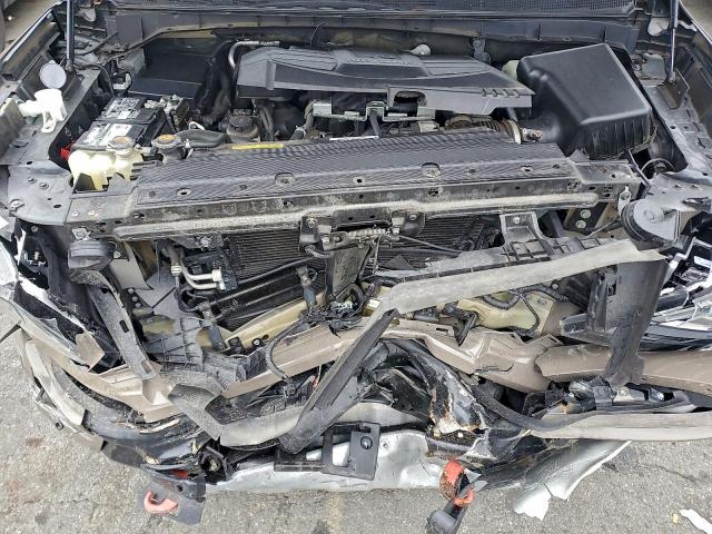 Nissan Titan Sv Image 5