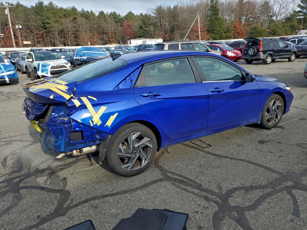 Hyundai ELANTRA Sel Image 7