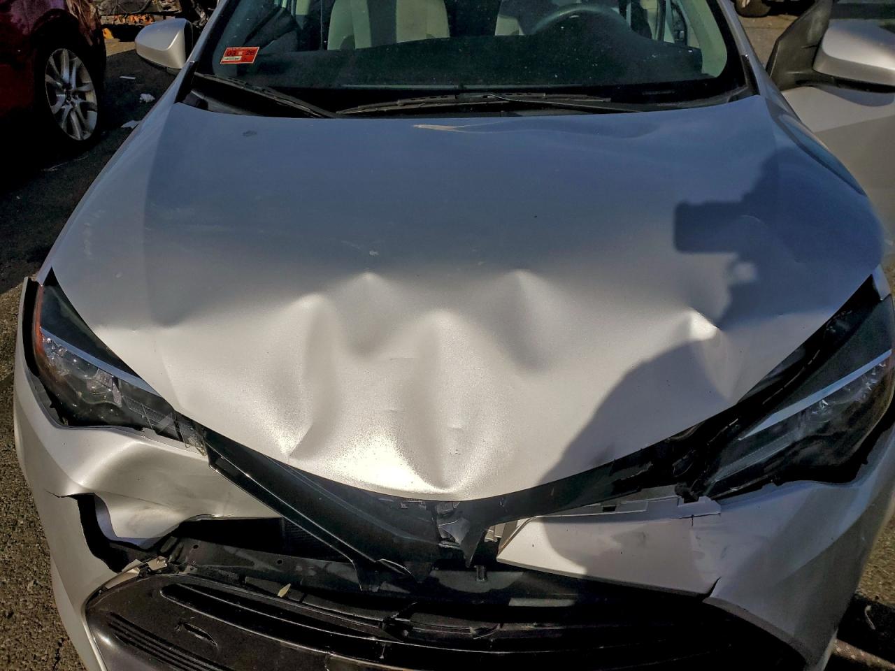 Toyota Corolla L Image 9