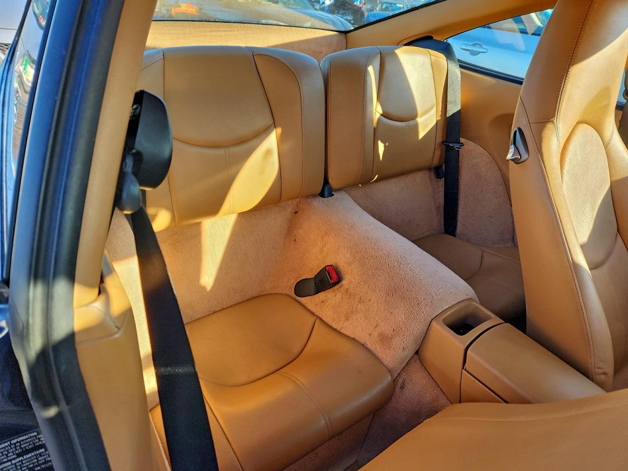 Porsche 911 Carrera Image 9