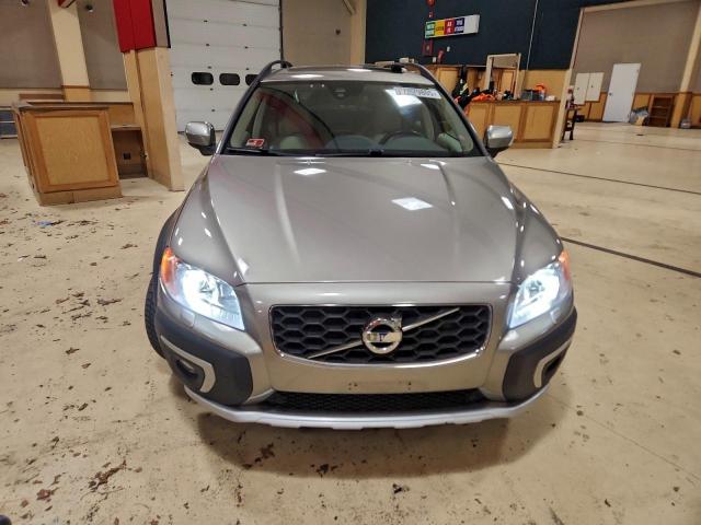 Volvo XC70 T6 Image 12