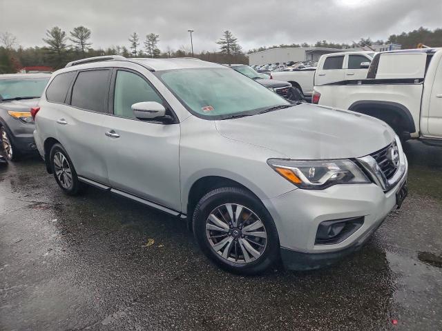 Nissan Pathfinder S Image 9