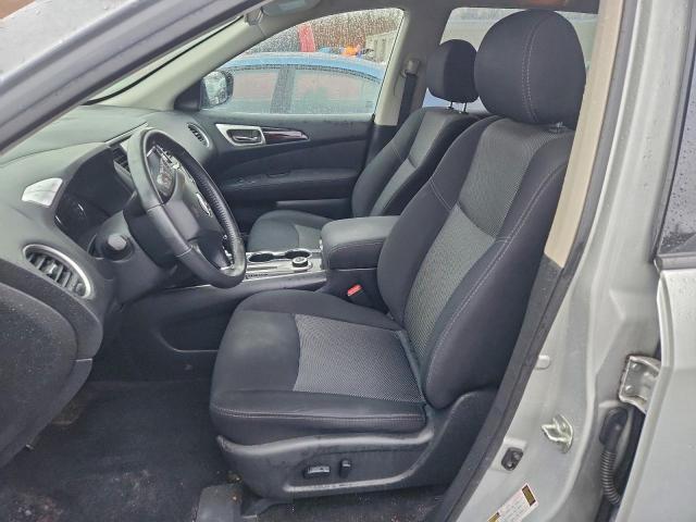 Nissan Pathfinder S Image 7