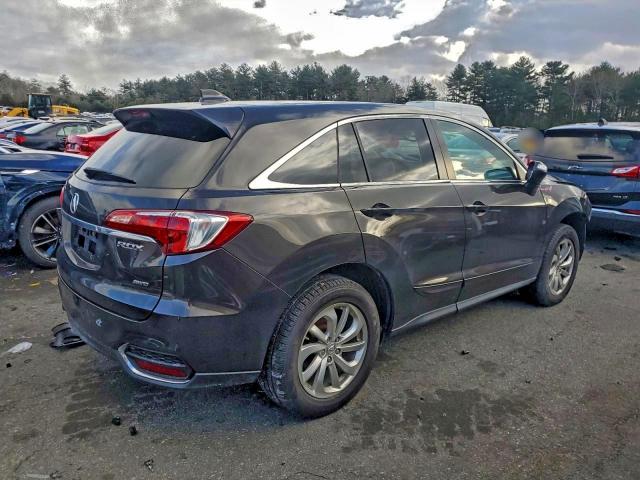 Acura RDX Image 7