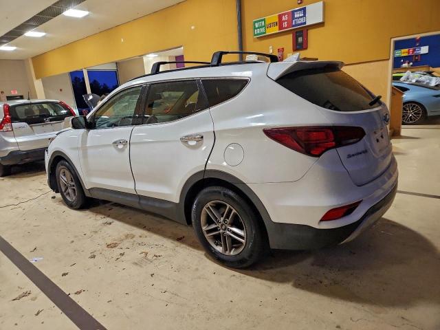 Hyundai SANTA FE Image 2