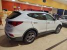 Hyundai SANTA FE Image 4