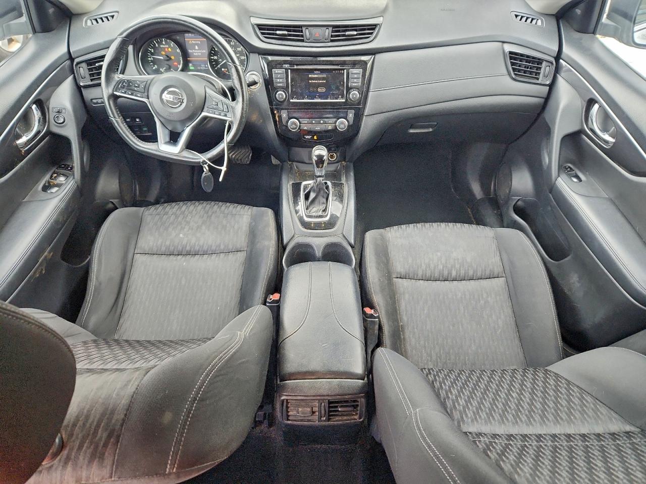 Nissan Rogue S Image 9