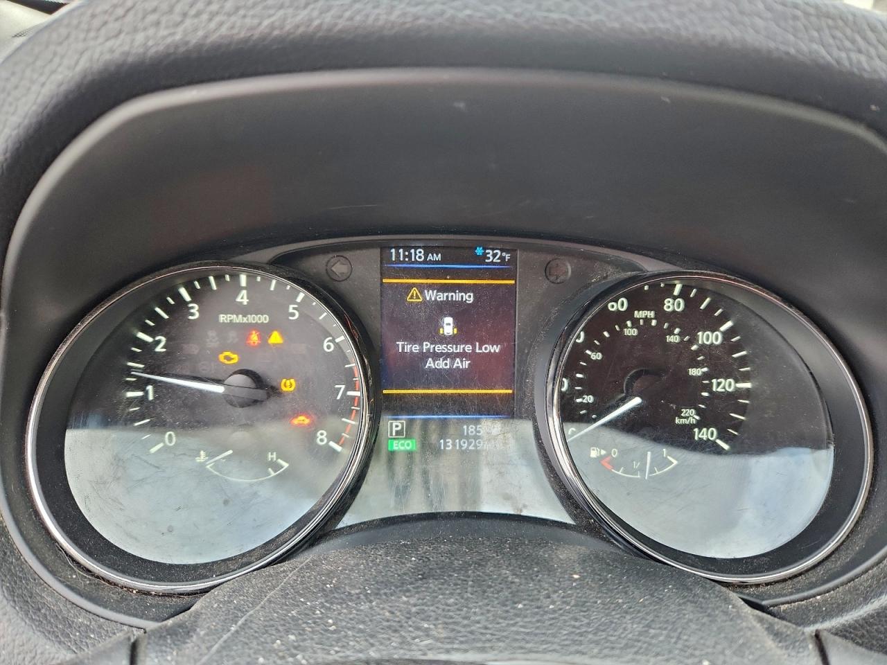 Nissan Rogue S Image 7