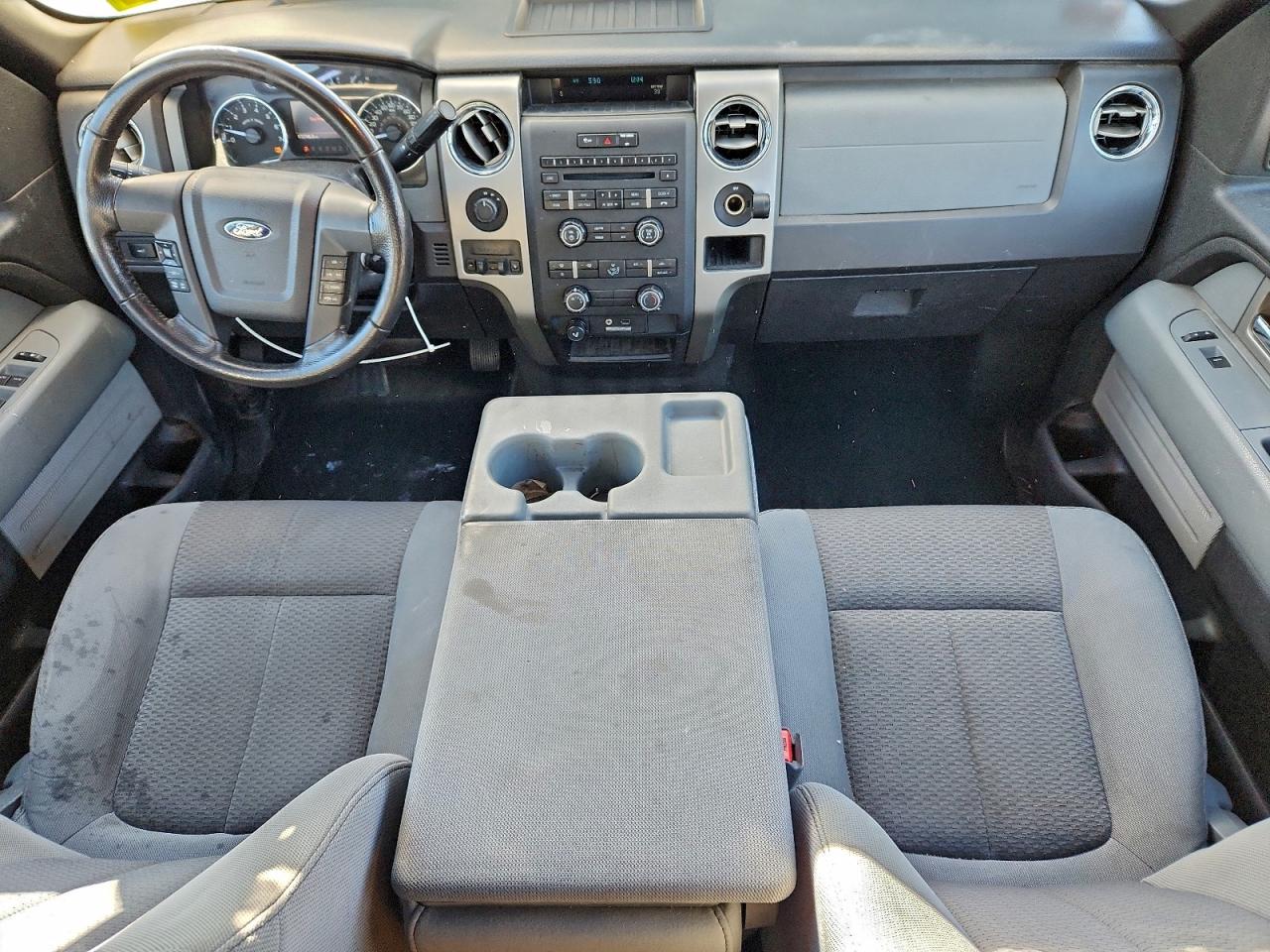 Ford F-150 Super Cab Image 7