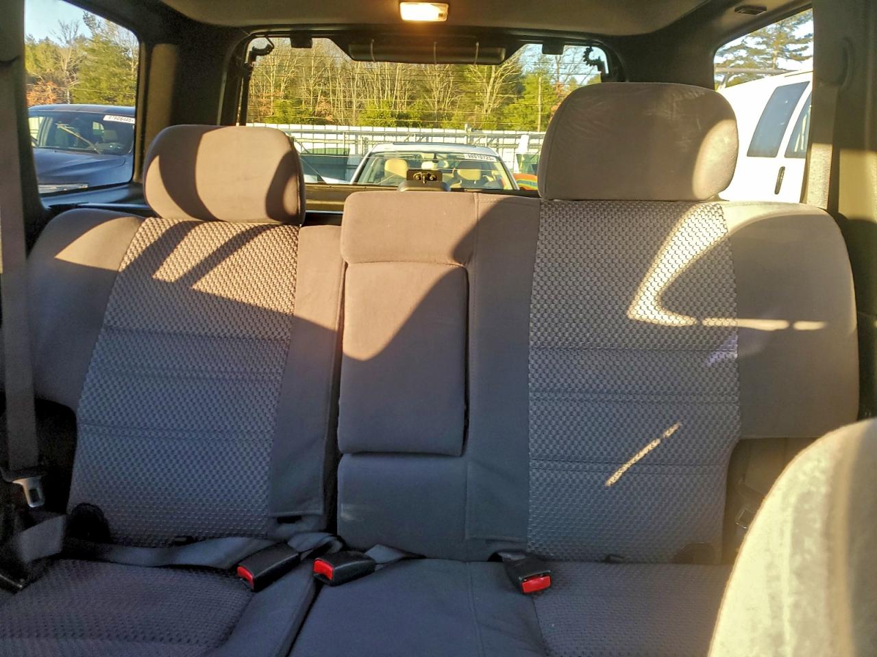 Nissan Pathfinder Le Image 10