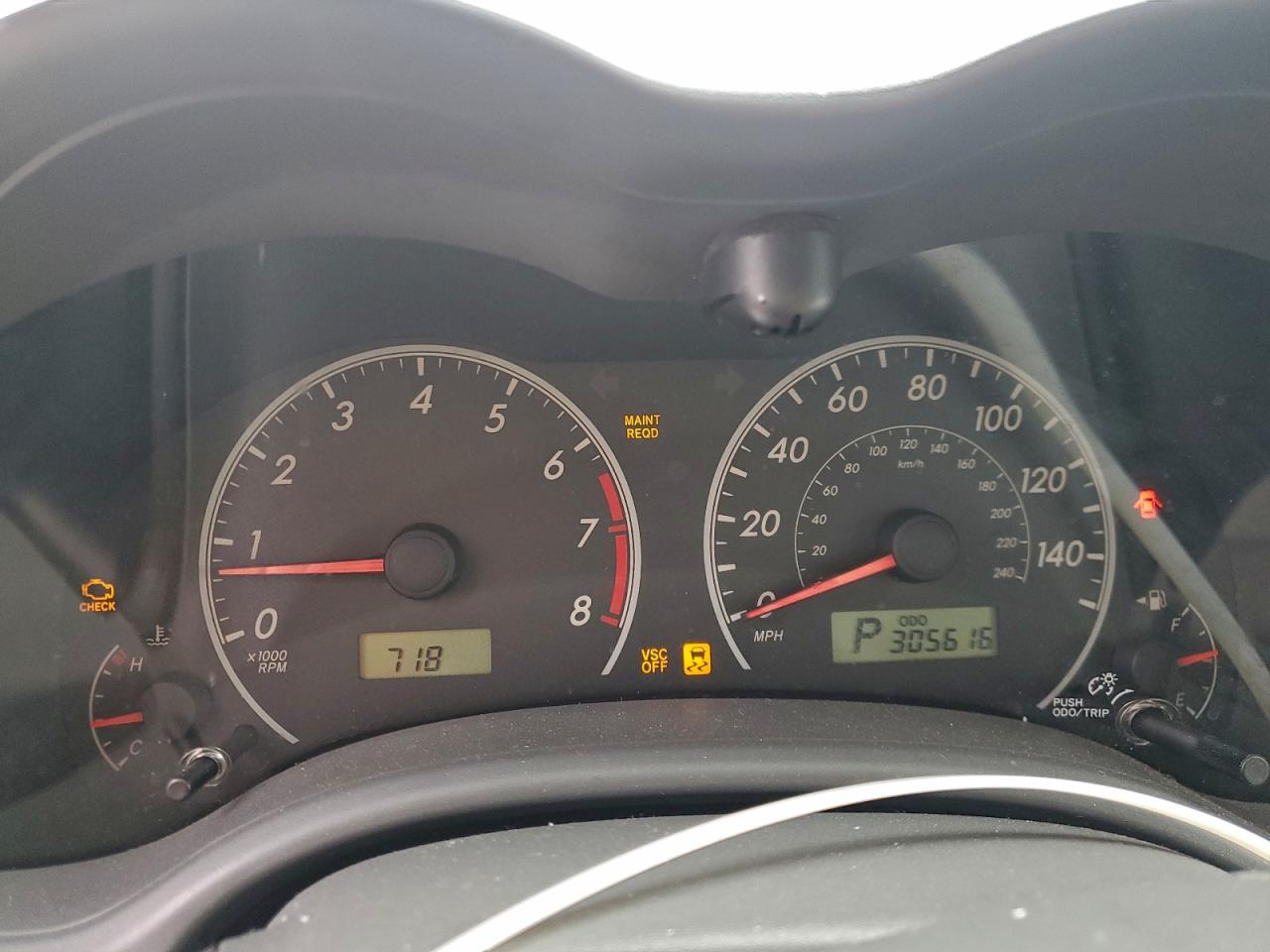 Toyota Corolla Base Image 8