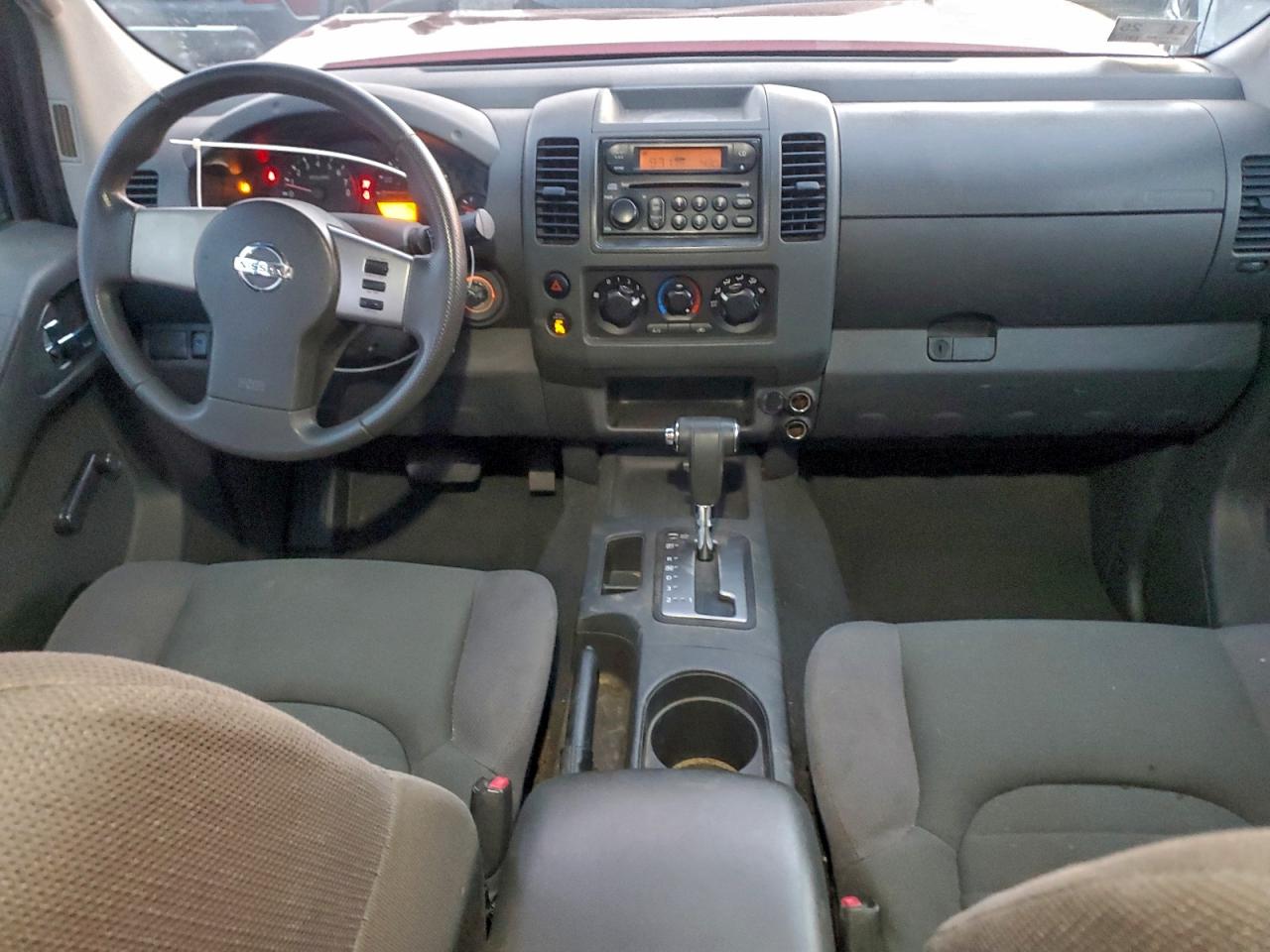 Nissan Frontier King Cab Xe Image 7