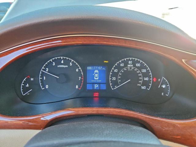 Hyundai Genesis 3.8l Image 7