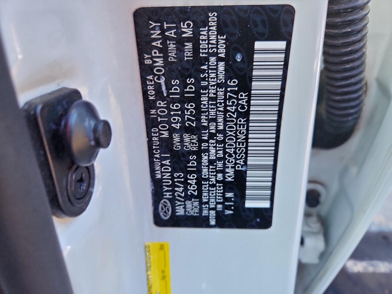 Hyundai Genesis 3.8l Image 8