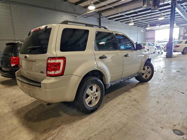 Ford Escape Xlt Image 12