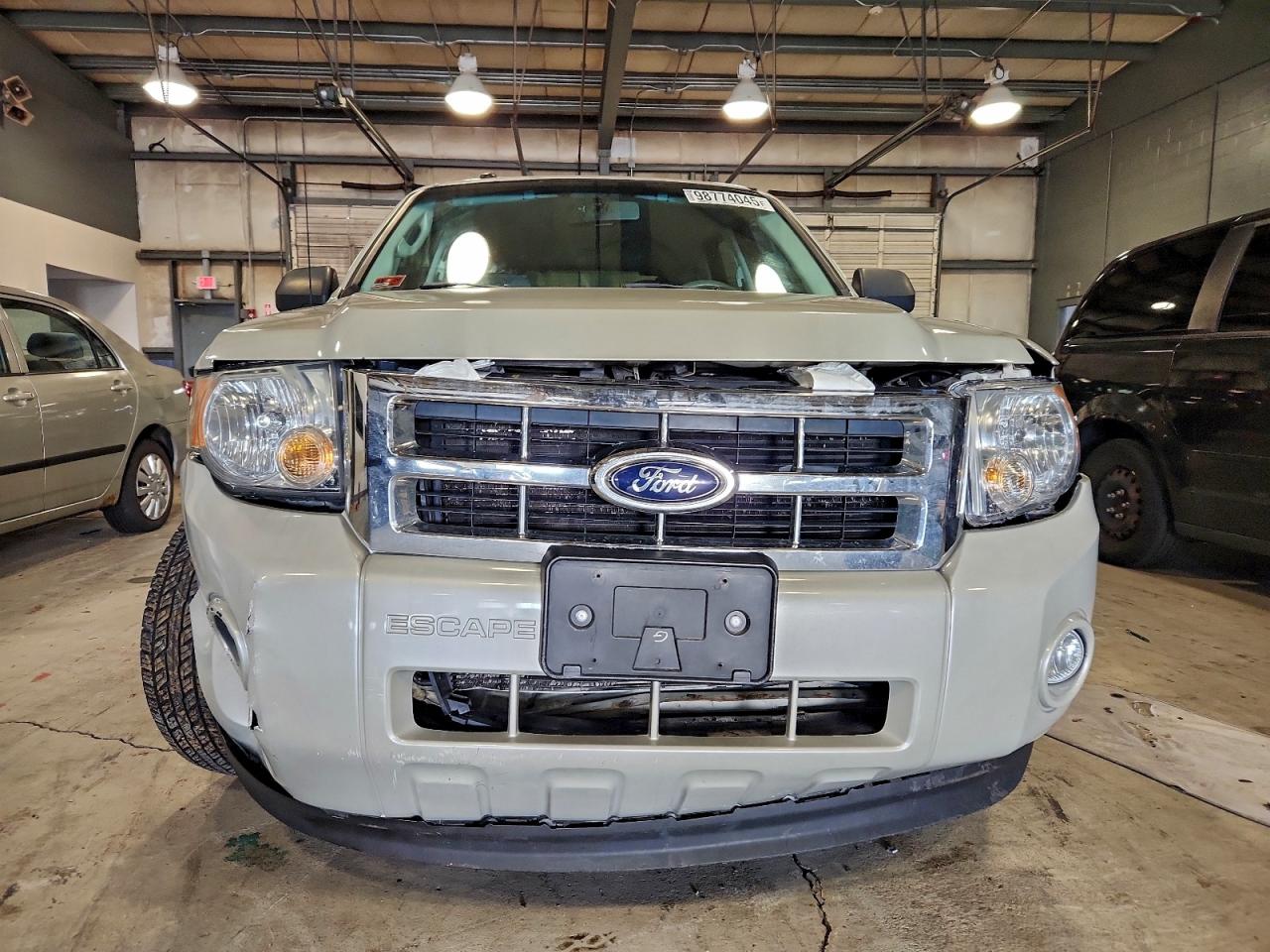 Ford Escape Xlt Image 11