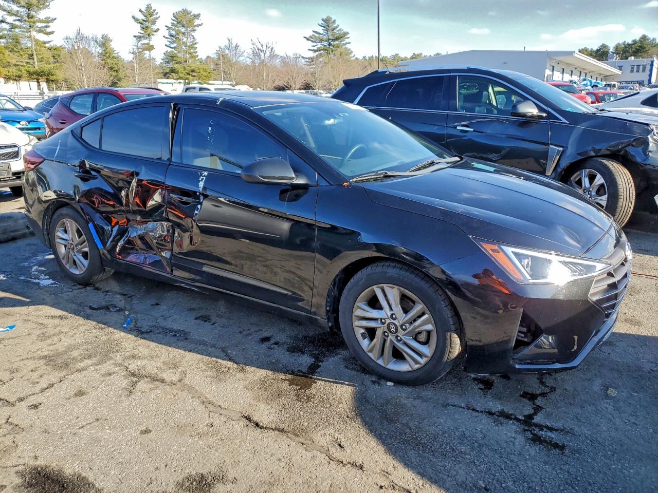 Hyundai ELANTRA Sel Image 10