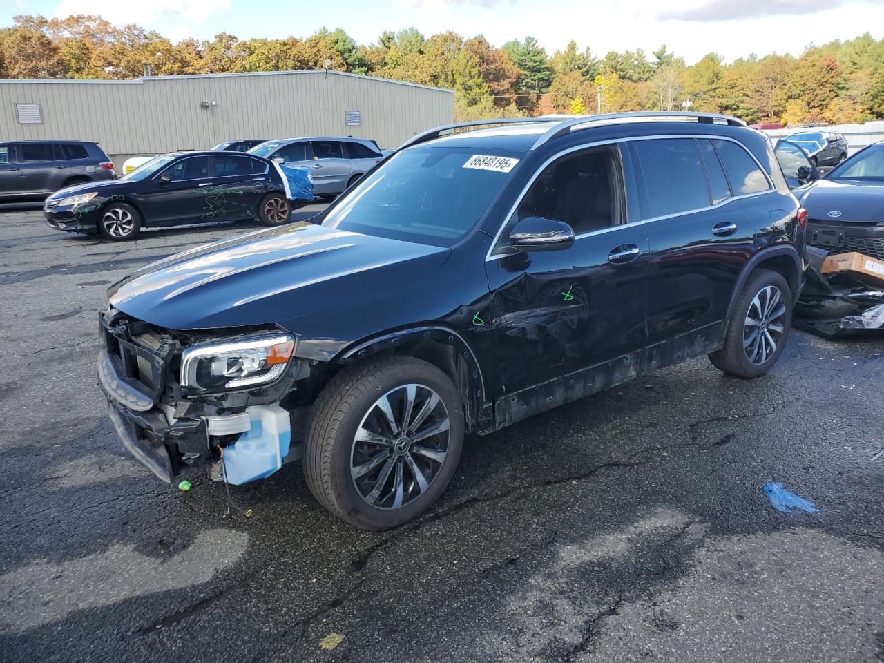 Mercedes-Benz GLB 250 4matic Image 1