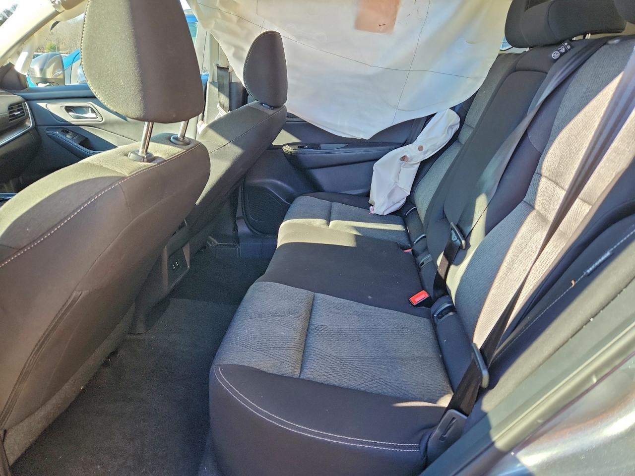 Nissan Rogue Sv Image 7