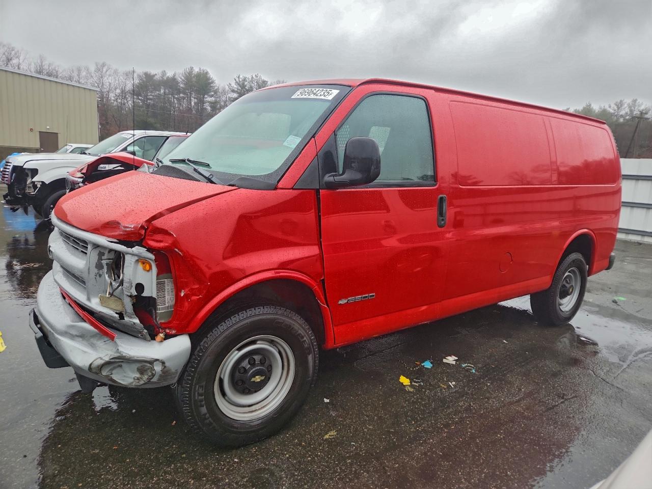 Chevrolet Express Image 1