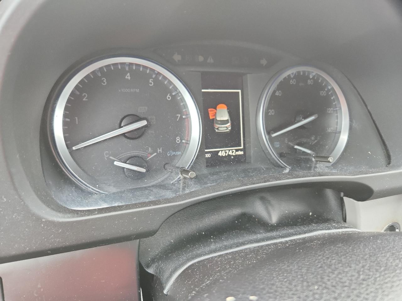 Toyota Highlander Se Image 10