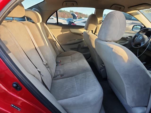 Toyota Corolla Base Image 9