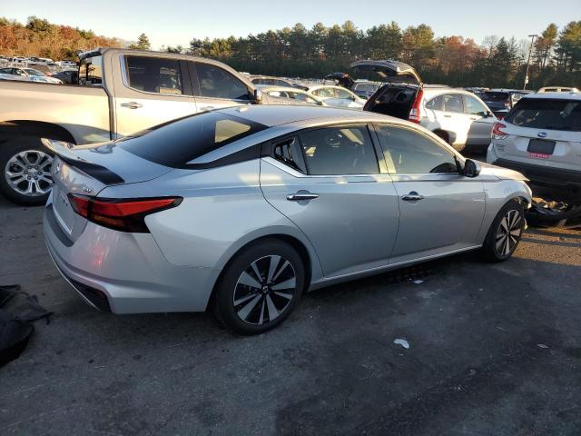 Nissan Altima Sv Image 4