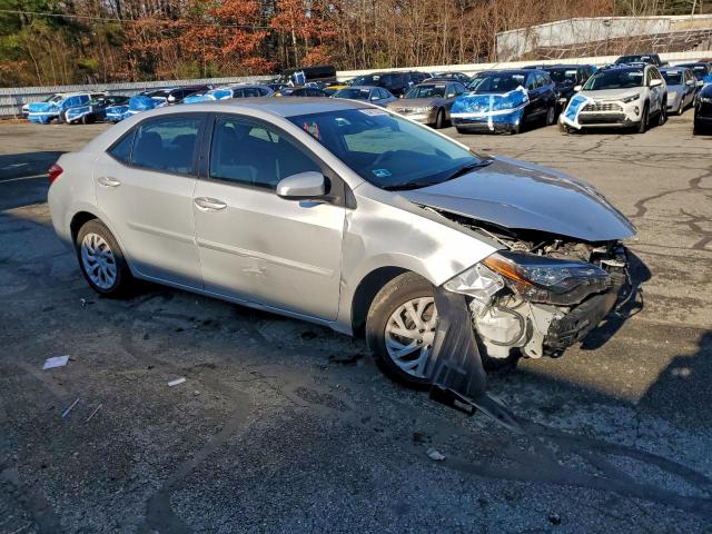 Toyota Corolla L Image 7