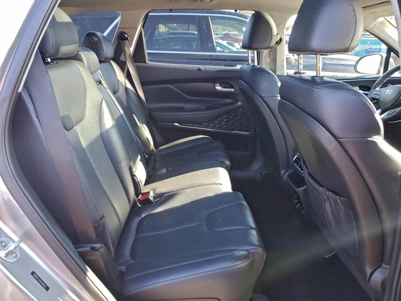 Hyundai SANTA FE Limited Image 13