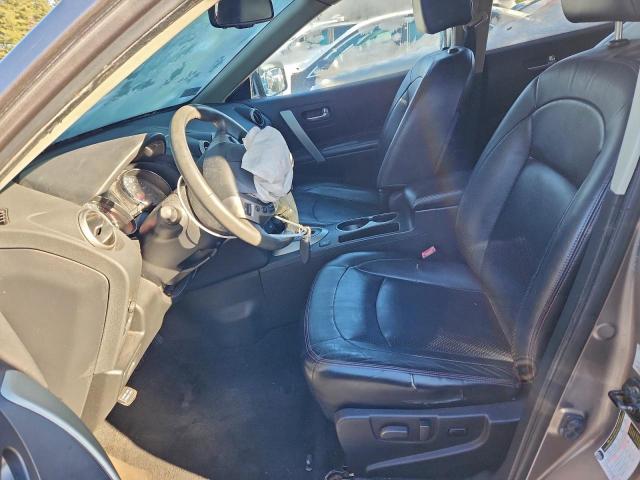 Nissan Rogue S Image 6