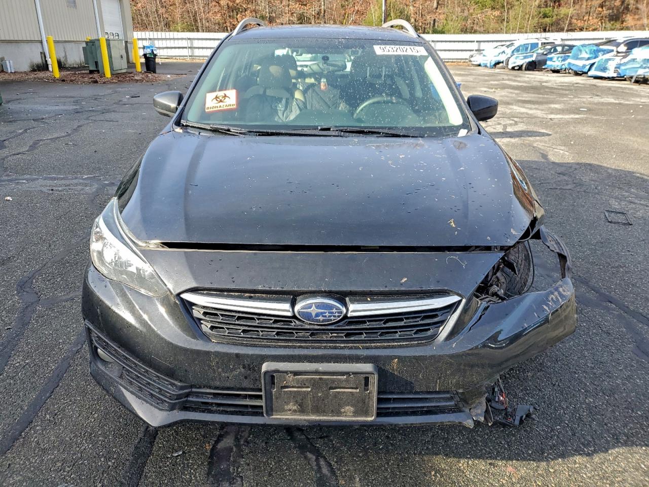 Subaru Impreza Premium Image 4