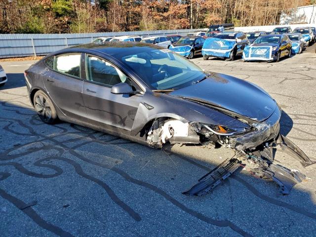 Tesla Model 3 Image 2