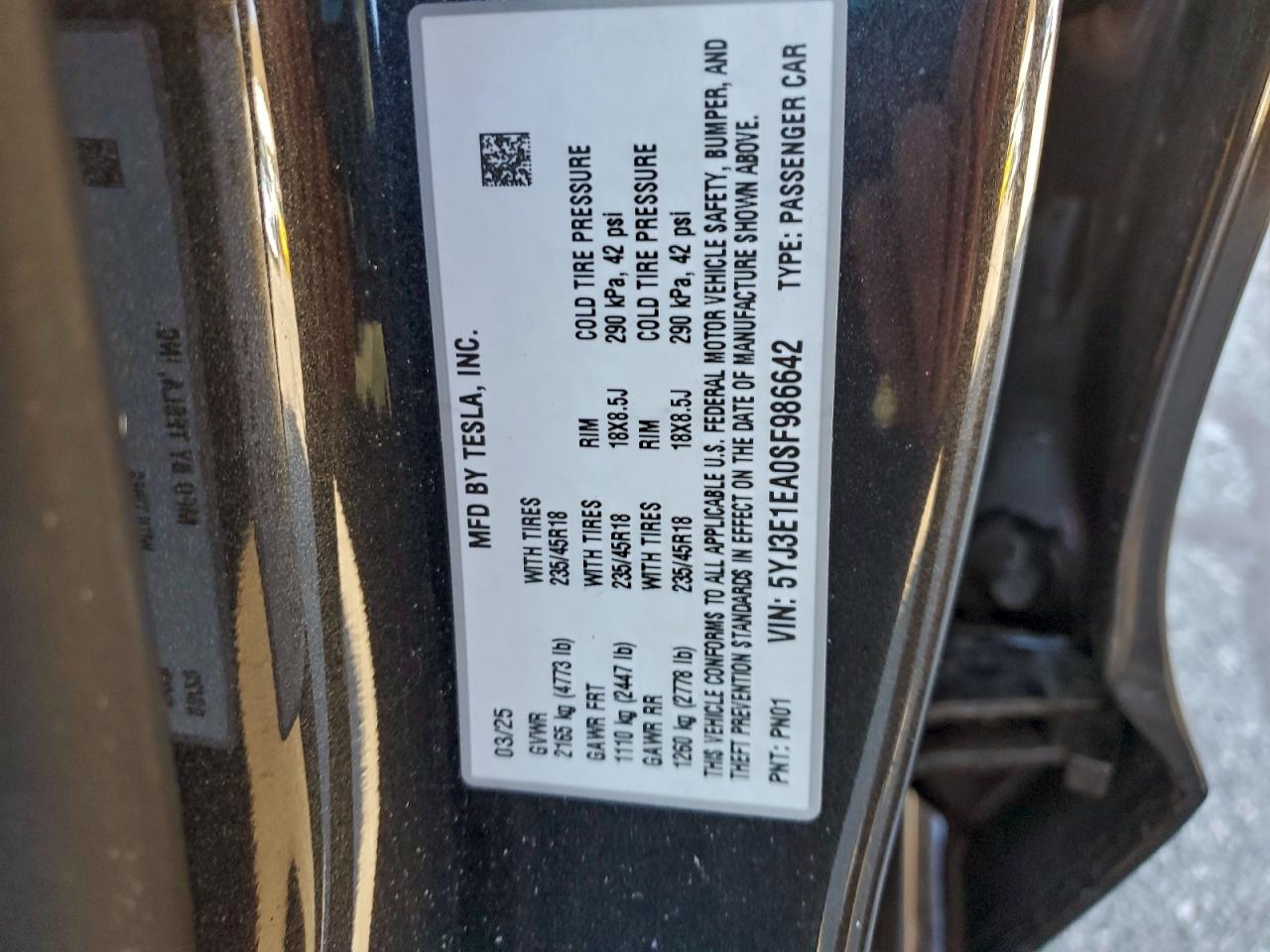 Tesla Model 3 Image 8