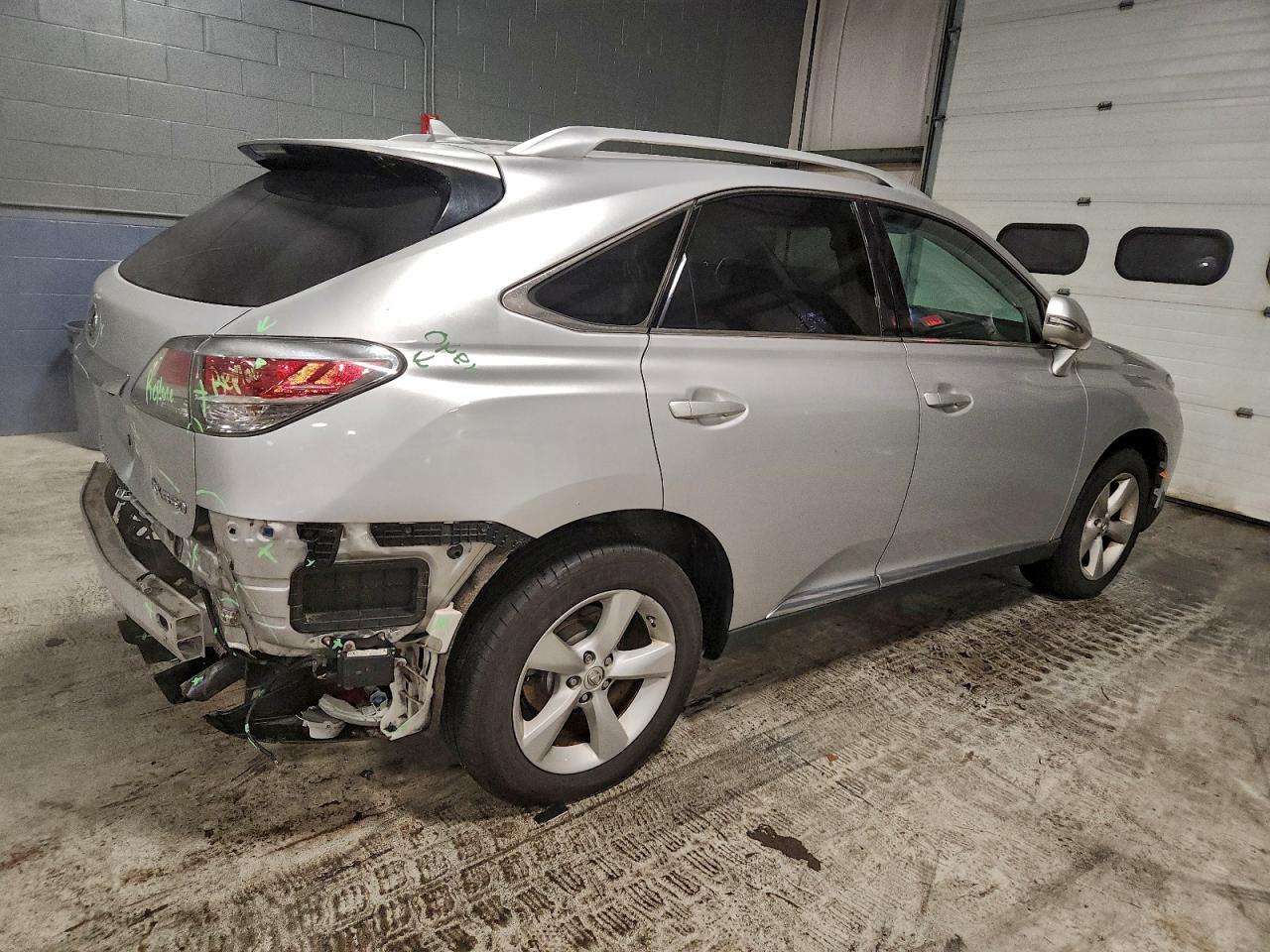 Lexus RX 350 Base Image 9