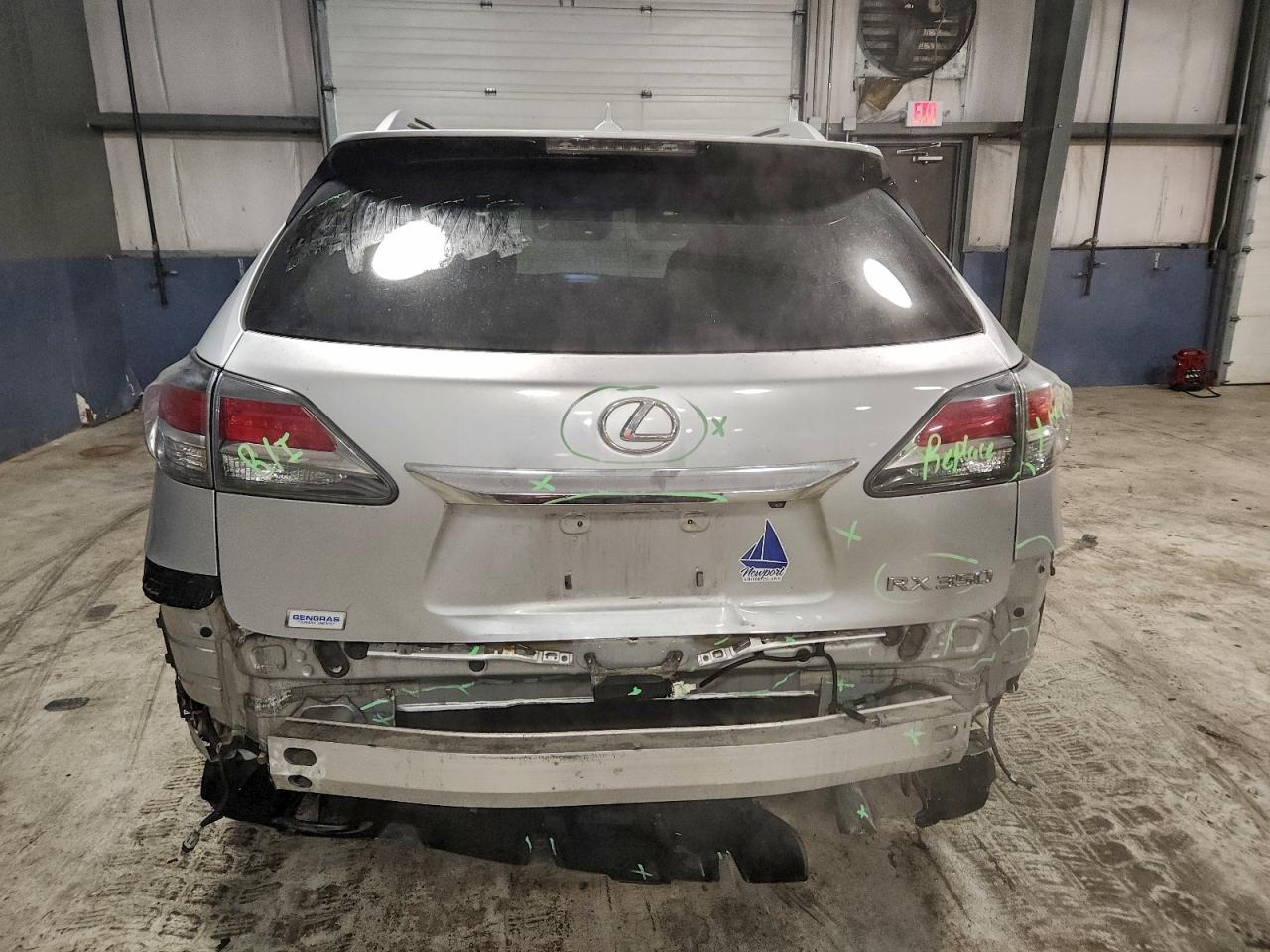 Lexus RX 350 Base Image 3