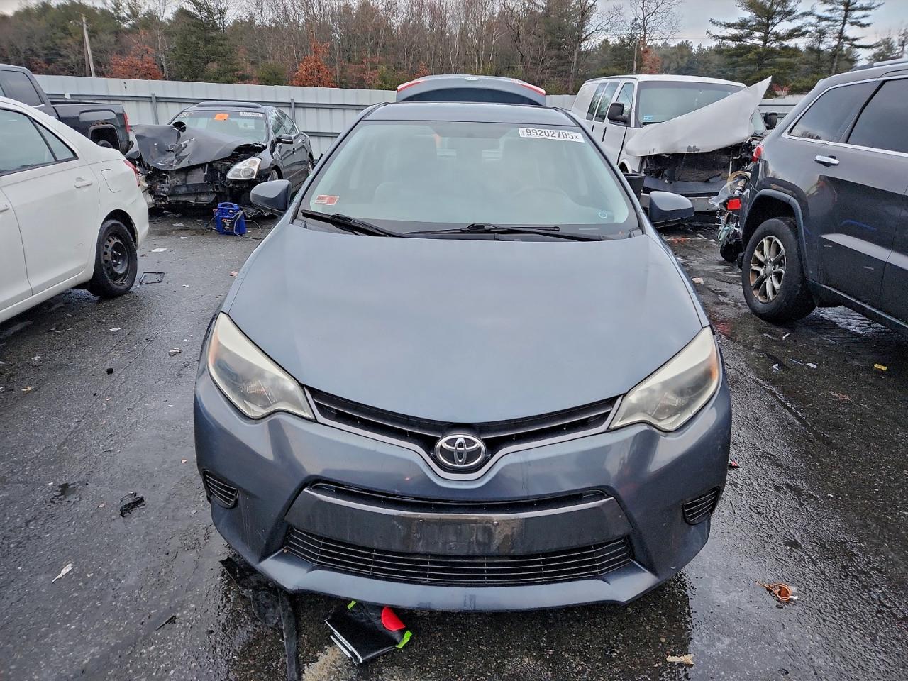 Toyota Corolla L Image 4