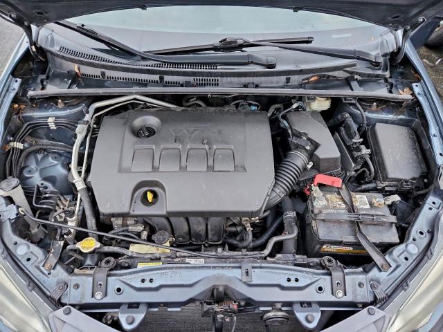 Toyota Corolla L Image 10