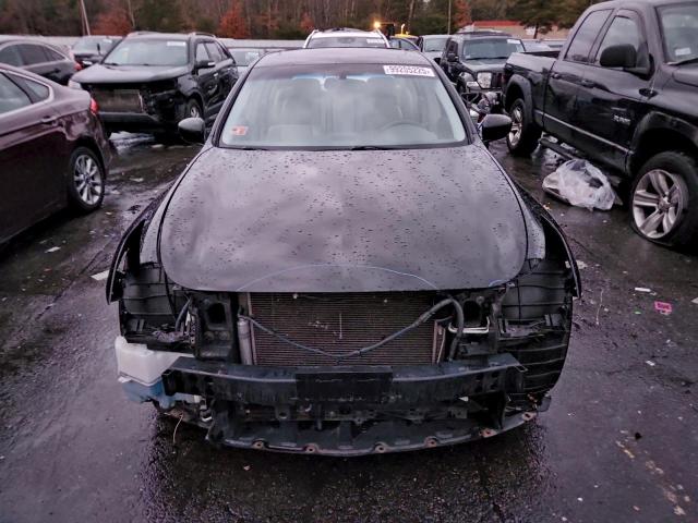 INFINITI G37 Image 2