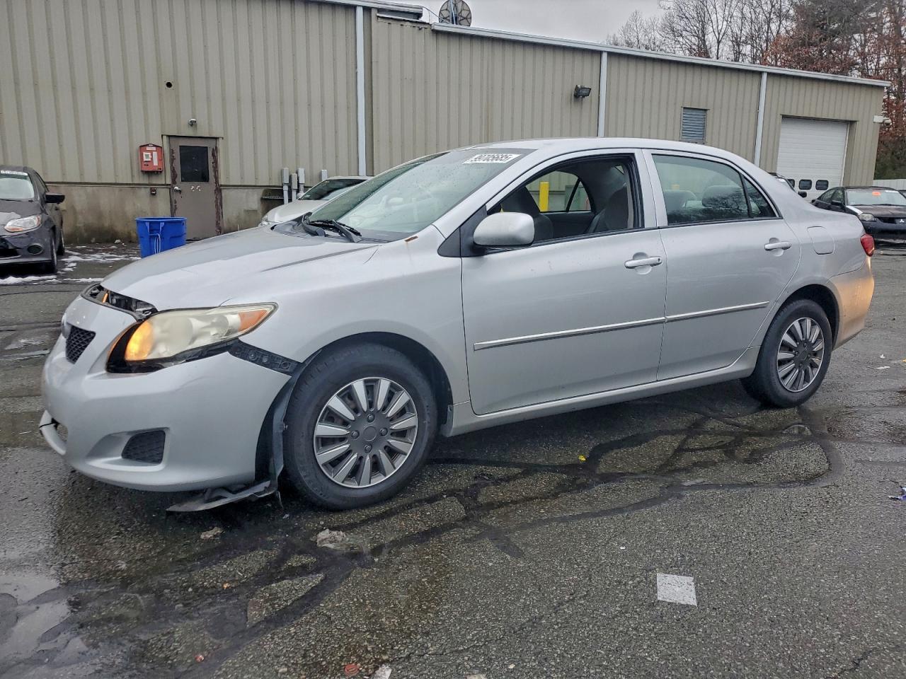 Toyota Corolla Base Image 1